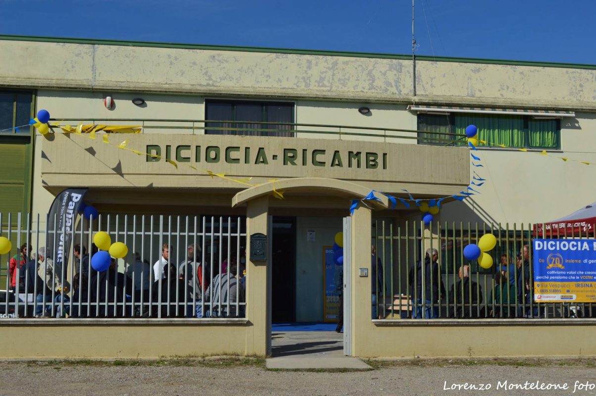 Diciocia Ricambi agricoli trattori mietitrebbie